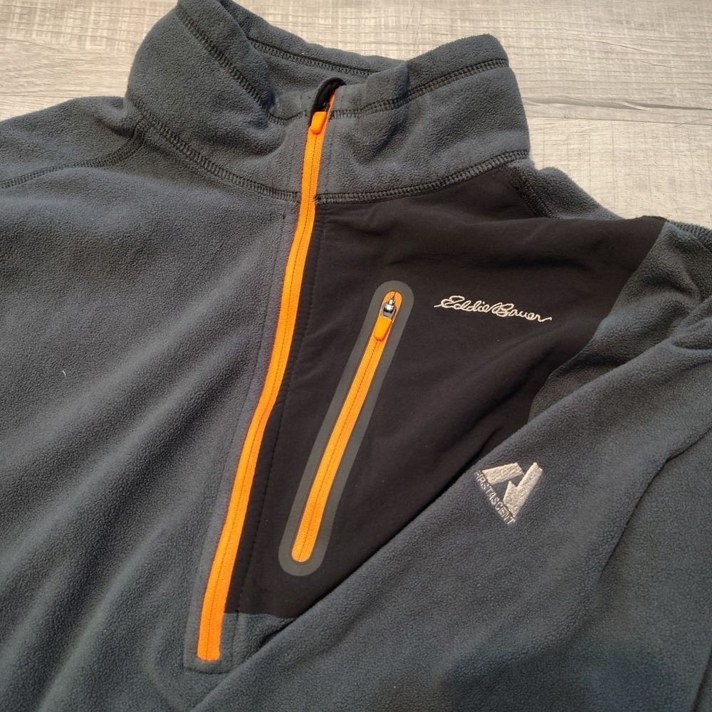 Eddie Bauer First Ascent 1/4 Zip Pullover Mens Large Gray Fleece Soft Chest Zip